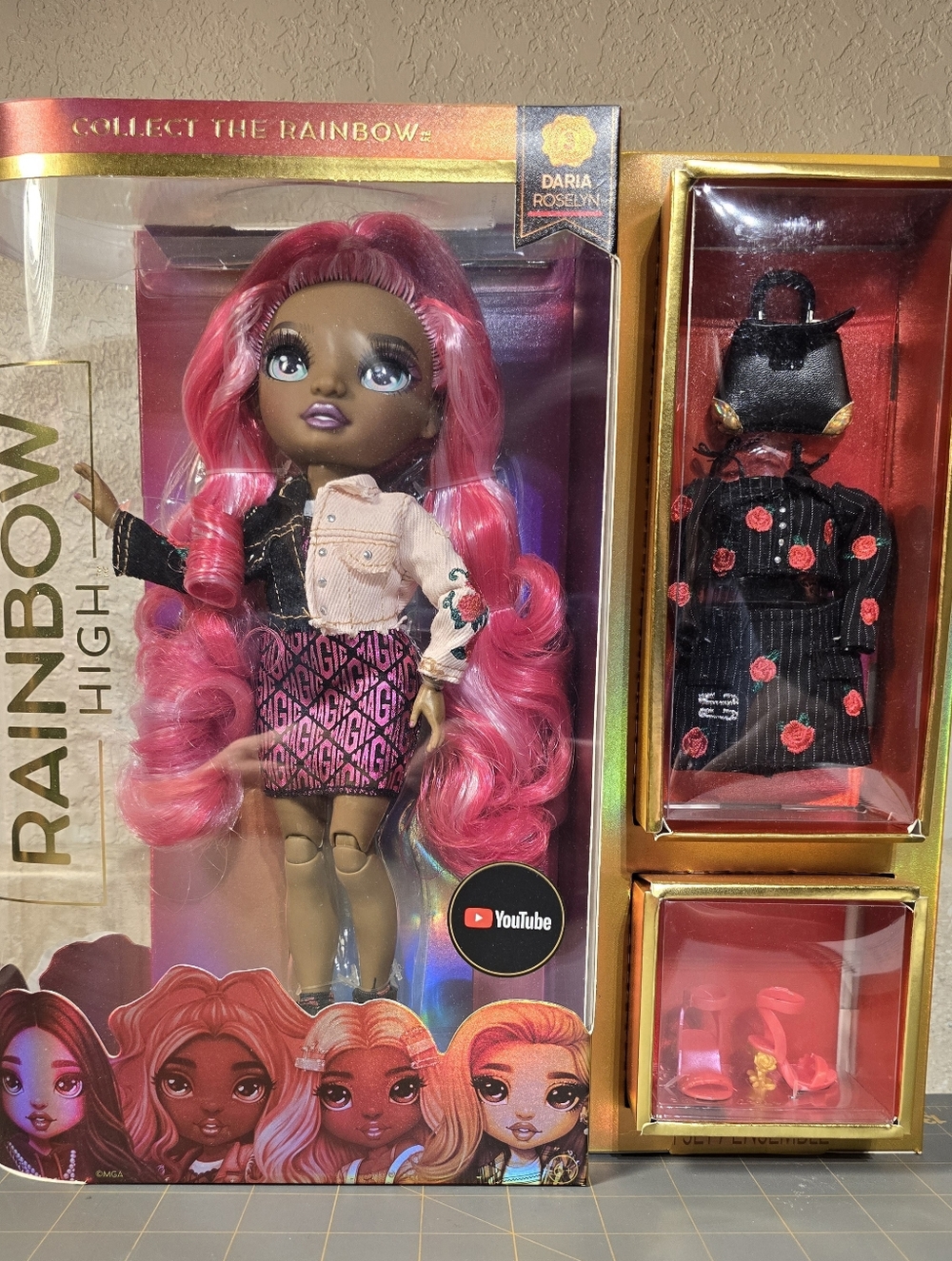 Rainbow High Daria Roselyn Doll